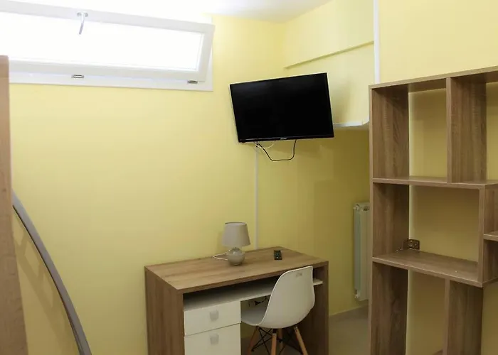 Samantha - * Otranto